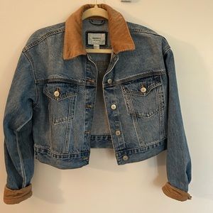 Jean jacket with corduroy details